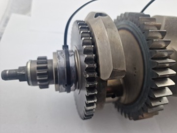 Коленчатый вал Yamaha R1 RN32 + подшипники OEM: 2CR-11400-10