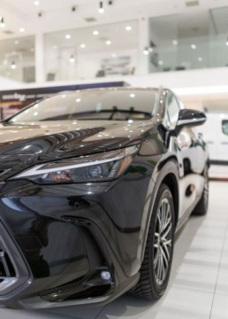 Lexus NX II SUV Facelifting 2.5 450h+ 309KM 2024 Lexus NX 450h Prestige AWD 2.5 Hybryda Plug-in 309KM, zdjęcie 9