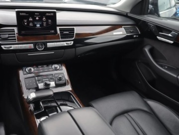 Audi A8 D4 Sedan Facelifting 4.2 TDI 385KM 2015 Audi A8 L 4.2 TDI, Salon Polska, 379 KM, 4X4, zdjęcie 7