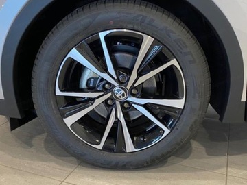 Toyota C-HR II SUV 1.8 Hybrid 140KM 2025 Od ręki - Style 1.8 Hybrid 140KM | Podgrzewane fotele!, zdjęcie 13