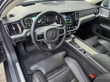 Volvo V60 II  Kombi 2.0 D4 190KM 2019 Volvo V60 Cross Country Salon PL Pro D4 B 190KM AW, zdjęcie 15