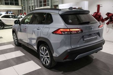 Toyota Corolla Cross 2.0 Hybrid Dynamic Force 197KM 2023 Toyota Corolla Cross Cross 2.0 Hybrid Executive 2.0 Hybryda 197KM, zdjęcie 3