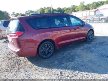 Chrysler Pacifica II 2021 Chrysler Pacifica Hybrid Touring L 2021 3.6l 3.6 Hybryda 260KM, zdjęcie 5