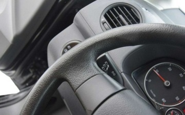 Volkswagen Caddy III Furgon 1.9 TDI 75KM 2010 Volkswagen Caddy 1.9 TDI Navi Klima 5-Osobowy 2 KPL KOL Pdc Sprowadzony, zdjęcie 38