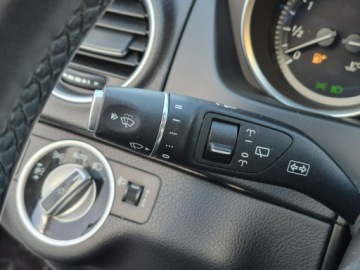 Mercedes Klasa C W204 Kombi T204 1.6 180 K BlueEFFICIENCY 156KM 2012 Mercedes C 180 Benzyna, 156KM, Nawigacja, zdjęcie 24