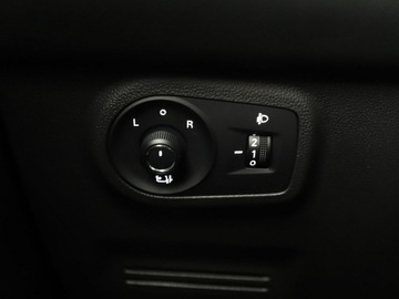 MG ZS I 2023 MG ZS Luxury skóra navi PDC LED tempomat, zdjęcie 33