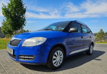 Skoda Fabia II Kombi 1.4 i 16V 85KM 2009 Skoda Fabia 1.4MPi 86KM Kombi Klima 1.4 Benzyna 86KM, zdjęcie 15