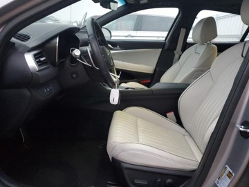  Genesis G70 Base 2024 2.5l 2.5 Benzyna 300KM, zdjęcie 7