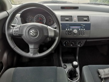 Suzuki Swift IV Hatchback 5d 1.3 92KM 2009 Suzuki Swift 1,328 16v 92KM Klimatyzacja Alu, zdjęcie 14