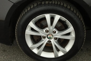 Alfa Romeo Giulietta Nuova II Hatchback 5d 1.6 JTD 16v 105KM 2011 Alfa Romeo Giulietta 1.6 JTDM, Klima, Klimatronic, zdjęcie 11