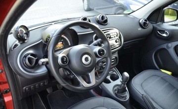Smart Forfour II Hatchback 0.9 90KM 2018 Smart ForFour II W453 0.9 Turbo Benzyna 90KM Prime Panorama Skóra Aut.Klima, zdjęcie 16