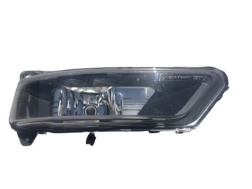 HALOGEN PRZECIWMGIELNY PRAWY MAN TGX TG3 TGS