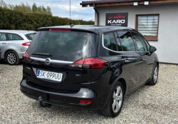 Opel Zafira C Tourer 2.0 CDTI ECOTEC 130KM 2011 Opel Zafira 7 osobowy 2.0 Diesel 131KM, zdjęcie 5