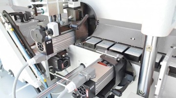 Okleiniarka kompaktowa wstępnym frezowaniem cyklina polerka oklejarka frez