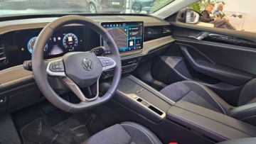 Volkswagen Passat B8 Variant Facelifting 2.0 TDI SCR 150KM 2025 Volkswagen Passat Variant Business Plus 2.0 TDI DSG7Side AssistNawigacjaFo, zdjęcie 11