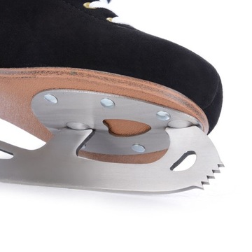 Фигурные коньки TEMPISH Nessie Magma черные 37