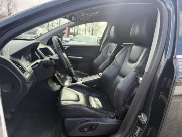 Volvo XC60 I SUV Facelifting 2.0 D4 DRIVE-E 181KM 2013 Volvo XC 60 2,0 diesel D4 181KM skóry, zdjęcie 4
