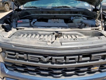 Chevrolet Silverado II 2022 Chevrolet Silverado K1500 Custom 2022 2.7l 2.7 Benzyna 310KM, zdjęcie 6