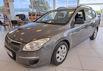 Hyundai i30 I CW 1.6 CRDi 90KM 2008 Hyundai i30 1,6 CRDi CW Kombi 1.6 Diesel 90KM, zdjęcie 1