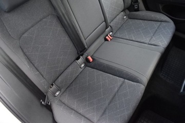 Volkswagen Golf VIII Variant 1.5 TSI 130KM 2022 Volkswagen Golf SalonPL TSI 130KM Variant Life ACC LaneAssist Czujniki ALA, zdjęcie 31