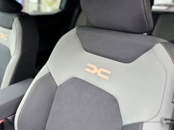 Dacia Duster II SUV Facelifting 1.0 TCe ECO-G 100KM 2025 Od ręki - Extreme LPG 1.0 Tce 100KM / Pakiet Zimowy, zdjęcie 4