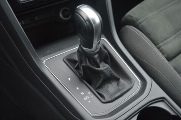 Volkswagen Touran III 1.6 TDI 110KM 2016 Volkswagen Touran 1.6 TDI BMT Comfortline, Serwis ASO, FV VAT MARZA 1.6, zdjęcie 18