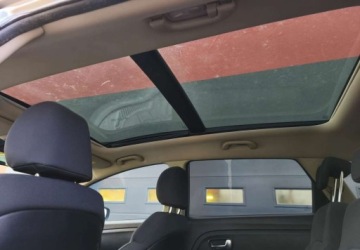 Kia Carens IV Minivan 1.7 VGT CRDI 115KM 2014 Kia Carens Kia Carens 1.7 CRDi XL 7os 1.7 Diesel 115KM, zdjęcie 8