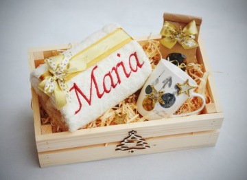 SUPER HOLIDAY SET Полотенце с вышивкой Чайная кружка