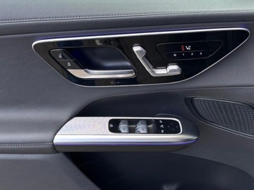 Mercedes GLC C254/X254 2025 MERCEDES-BENZ GLC 200 d 4-Matic AMG Line 2.0 (163KM) 2025, zdjęcie 16