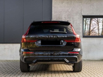 Volvo XC60 II Crossover Plug-In Facelifting 2.0 T8 455KM 2025 XC60 T8 Plug-In Hybrid AWD Plus Black Edition 2.0 (455 KM) 2025, zdjęcie 2