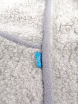 ЖИЛЕТ ЖЕНСКИЙ, 100% МЕРИНОСОВАЯ ШЕРСТЬ, R 44 СЕРЫЙ