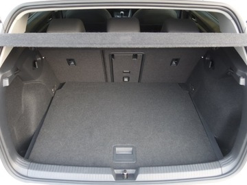 Volkswagen Golf VII Hatchback 5d Facelifting 1.5 TSI BMT 130KM 2020 VW Golf 1.5 TSI, Serwis ASO, Navi, Klima, zdjęcie 13