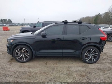 Volvo XC40 Crossover 2.0 T5 247KM 2020 Volvo XC 40 T5 R-Design 2020 2.0 Benzyna 248KM, zdjęcie 2
