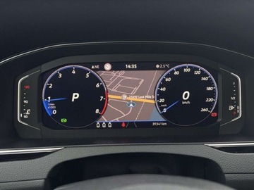 Volkswagen Passat B8 Variant Facelifting 1.5 TSI EVO 150KM 2023 Volkswagen Passat reflektory LED kamera nawigacja tempomat aktywny FV, zdjęcie 16