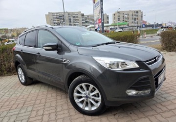 Ford Kuga II SUV 1.5 EcoBoost 150KM 2016 Ford Kuga Jedyne 58 Tkm Auto jak nowe Zarejestrowany 1.5 150KM, zdjęcie 3