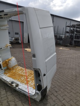 СТОЙКА ЗАДНЯЯ ПРАВАЯ MASTER 3 III MOVANO B 2010-