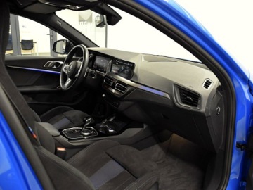 BMW Seria 1 F40 Hatchback M 2.0 M135i 306KM 2023 BMW 135 Adaptive Led/ Fotele M/ Systemy Asystujące, zdjęcie 11