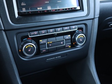 Volkswagen Golf VI Variant 1.2 TSI 105KM 2010 VW Golf 1.2 TSI, DSG, Klima, Klimatronic, zdjęcie 16