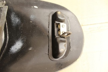 Z 1000 03-06 НАПОЛНЕНИЕ КРЫШКИ ЗАДНЕГО СИДЕНИЯ