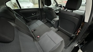 Renault Laguna III Hatchback 2.0 16v 140KM 2009 Renault Laguna 2.0 Benzyna Moc 140KM, zdjęcie 16