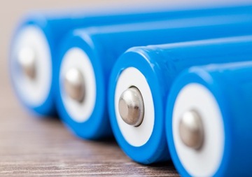 АККУМУЛЯТОРНАЯ БАТАРЕЯ PREMIUM BATTERY CELL POWERFUL 18650 8800 3,7 В 4 шт. ячейки m59