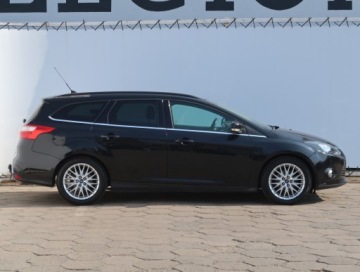 Ford Focus III Kombi Facelifting 1.0 EcoBoost 125KM 2014 Ford Focus 1.0 EcoBoost, Klima, Klimatronic, zdjęcie 5