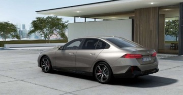 BMW Seria 5 G90-91 Sedan 2.0 20i 208KM 2025 BMW Seria 5 BMW 520i Sedan po programie demonstracyjnym dostepne od reki, zdjęcie 1