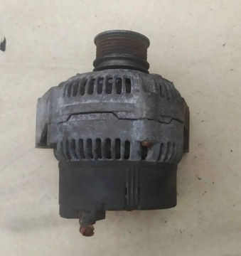 Mercedes-Benz E W124 1990 Alternator Bosch