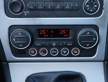 Alfa Romeo 159 Sedan 1.9 JTS 160KM 2007 Alfa Romeo 159 1.9 JTS, Klima, Klimatronic, zdjęcie 12