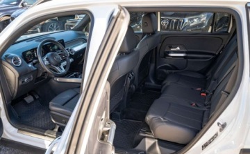 Mercedes GLB SUV 2.0 250 224KM 2023 Mercedes-Benz GLB Mercedes-Benz Klasa GLB 2.0 4Matic 224KM 2.0 Benzyna, zdjęcie 8