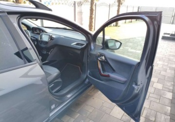 Peugeot 2008 I SUV Facelifting 1.2 PureTech 110KM 2019 Peugeot 2008 Peugeot 2008 PureTech 110 StopampStart EAT6 GT-Line Edition, zdjęcie 14