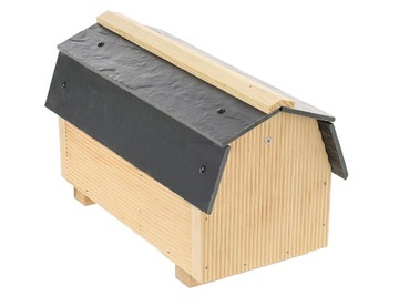 Домик для шмелей из структонита.