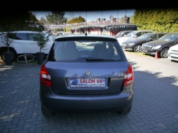 Skoda Fabia II Hatchback 1.2 i HTP 60KM 2009 Škoda Fabia Skoda Fabia 1.2mpi Gwarancja 12mc bez, zdjęcie 15