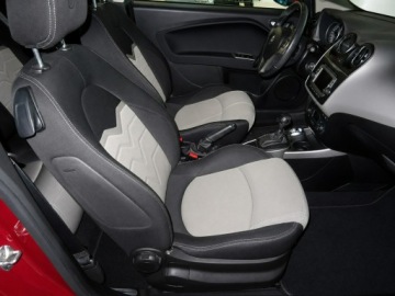 Alfa Romeo MiTo Hatchback 3d Facelifting 1.4 TB MultiAir 140KM 2014 Alfa Romeo Mito 1.4 140KM MultiAir Distinctive, zdjęcie 28